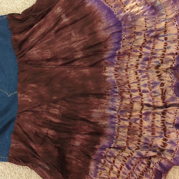 Upcycled Tye Dye Skirt - Picture 7 of 7